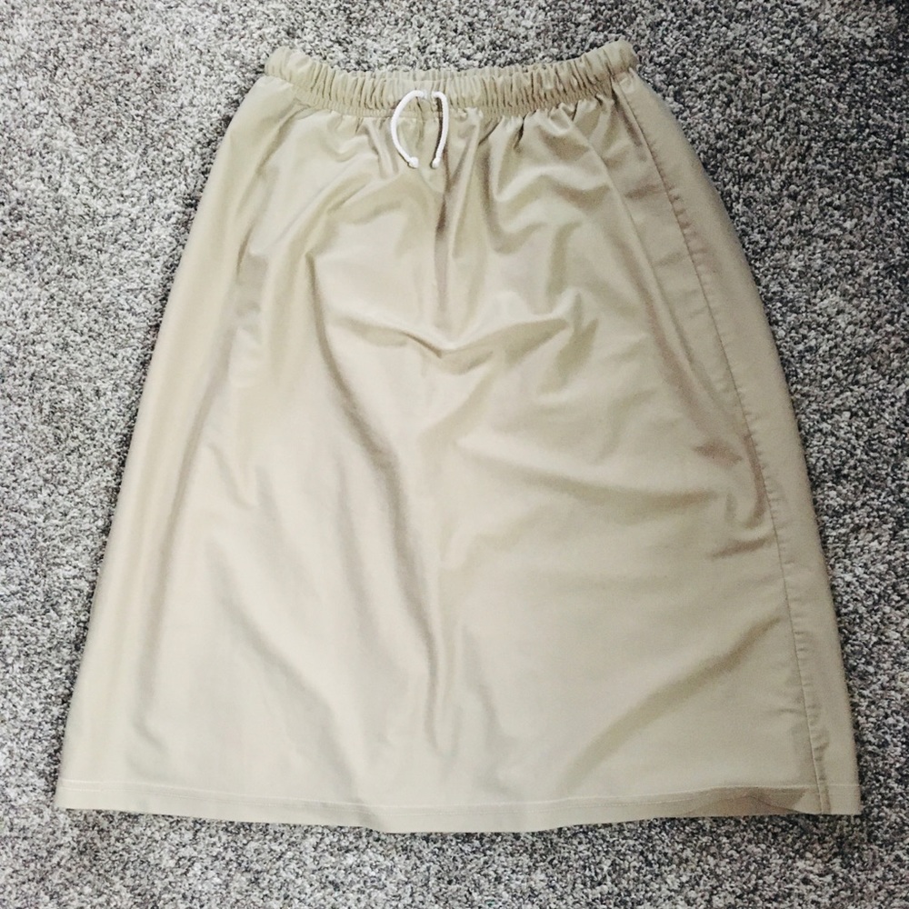 Modest Khaki Athletic Skort🤍